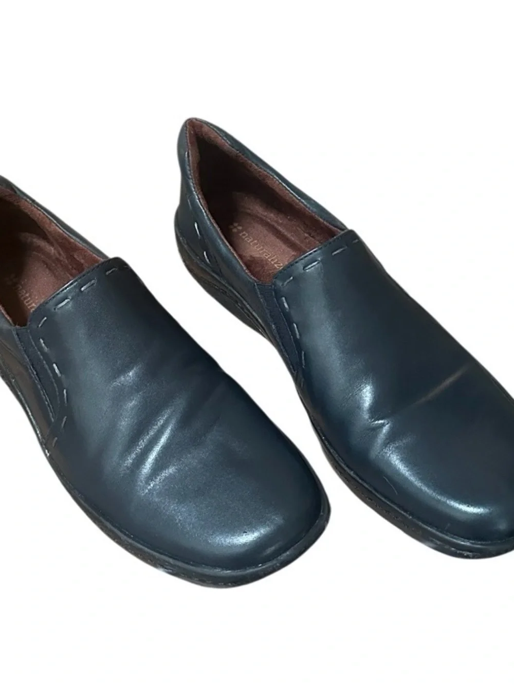 Women’s Navy Naturalizer Leather Slip On 7.5 Narrow. EUC